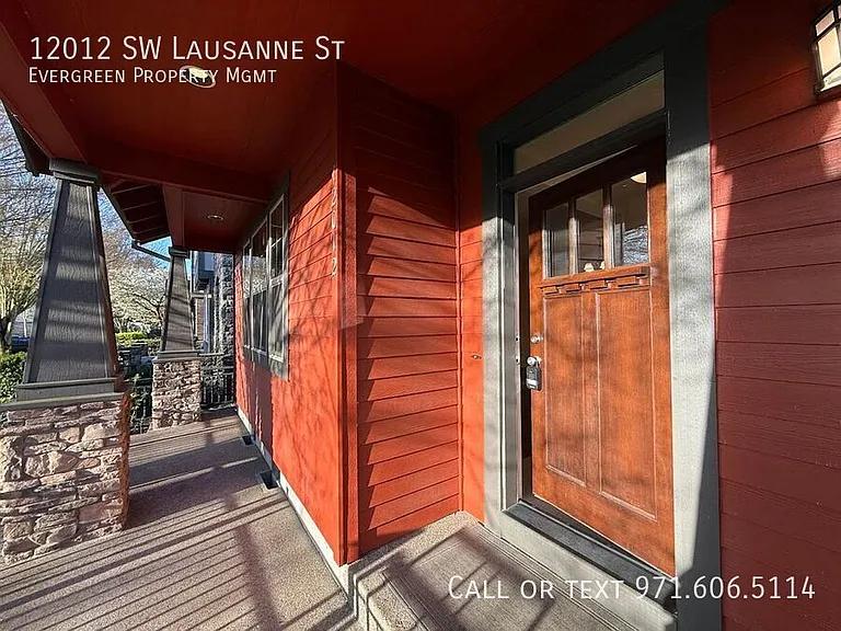 12012 SW Lausanne St — Photo 2