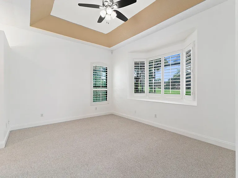 435 SW Jefferson Cir — Photo 21