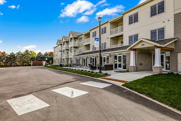 Victoria Apartments — Photo 2