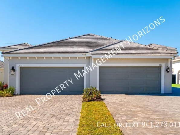 2321 Blue Mahoe Ln, Sarasota, FL 34240