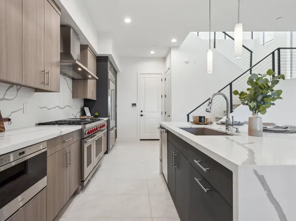 1 Easy St #5, Carefree, AZ 85377