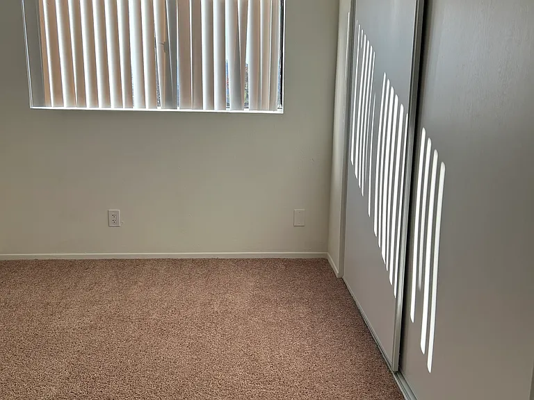 615 S Adams St #16 — Photo 8