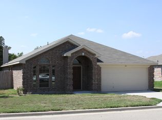 301 Feed Lot Rd, Aledo, TX 76008