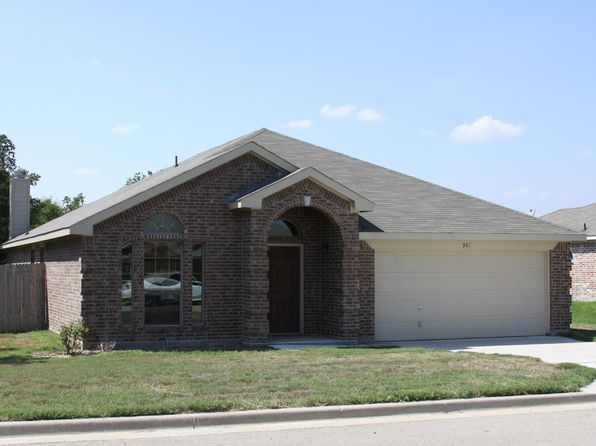 301 Feed Lot Rd