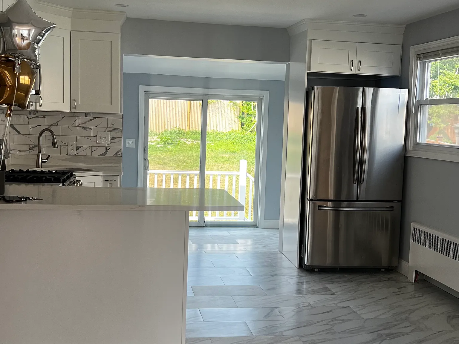 4 bed, $4,000 — Photo 2