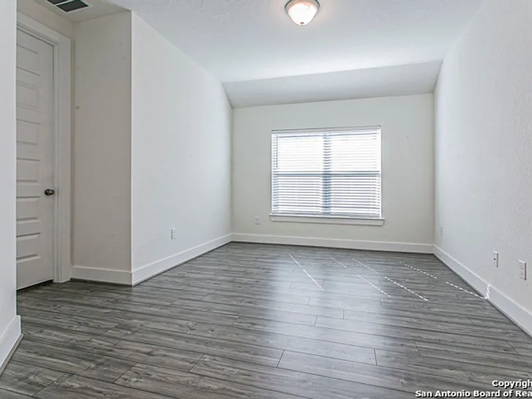 1165 Hammock Gln — Photo 13