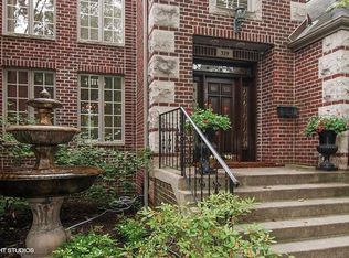 329 Scottswood Rd, Riverside, IL 60546