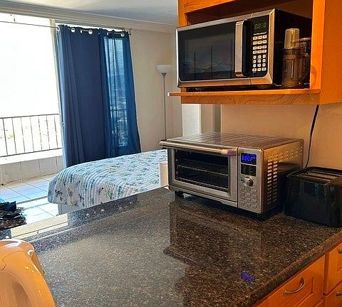 4th image of 440 Olohana St APT 2112