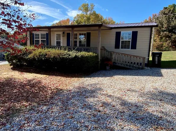 1505 Westover Dr, Danville, VA 24541