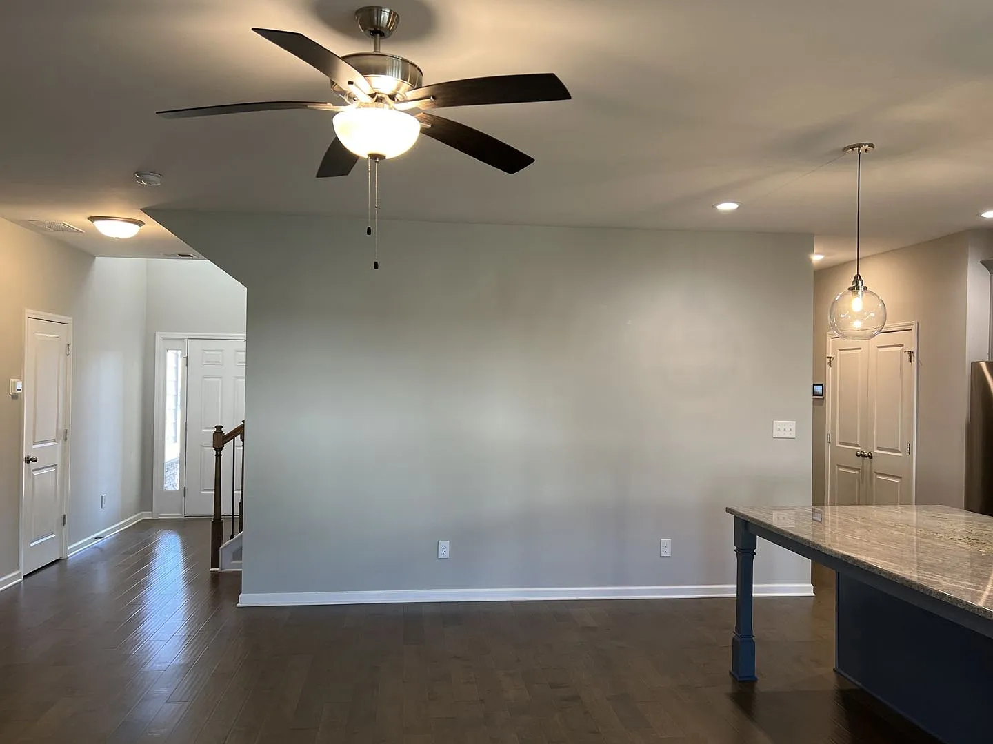 Awesome Home!! — Photo 3