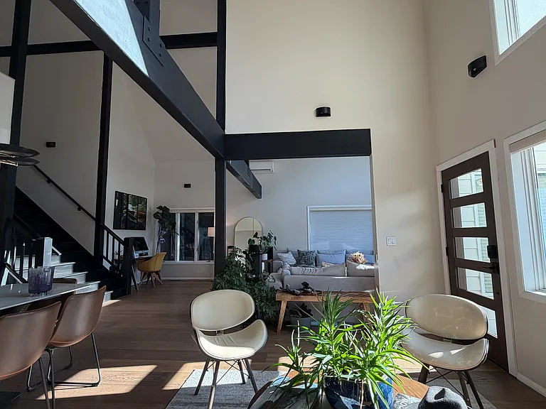 216 Iowa Ave — Photo 10