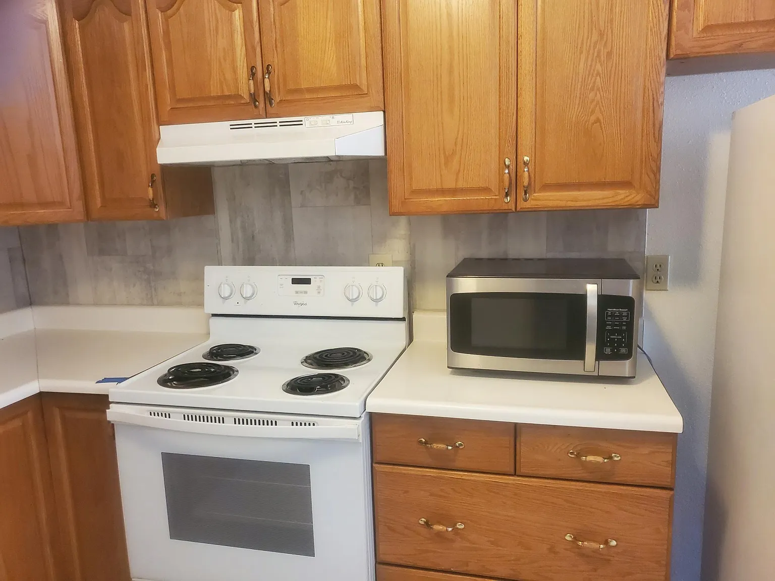 3 bed, 1100 sqft, $1,500 — Photo 4
