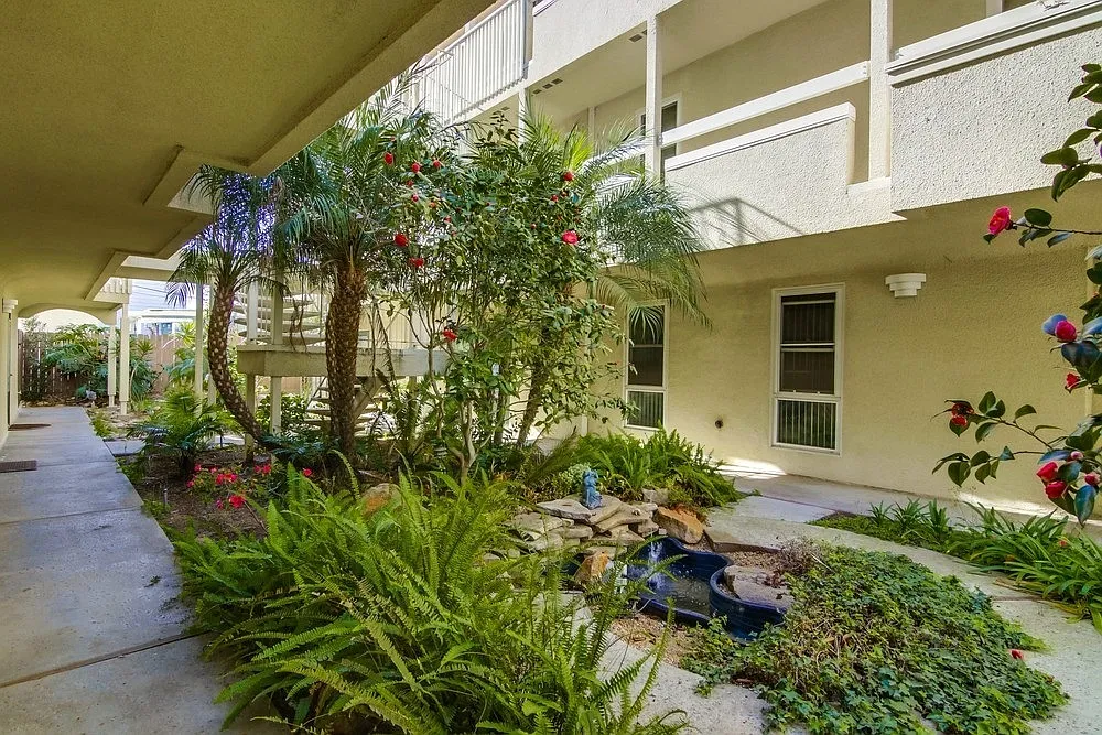 3747 Yosemite Street #10, San Diego CA 92109 - 10 — Photo 4