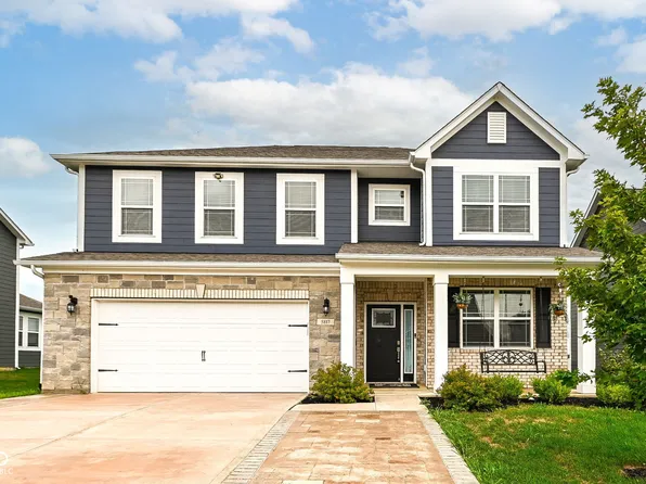 5817 Flat Hill Dr, Indianapolis, IN 46239