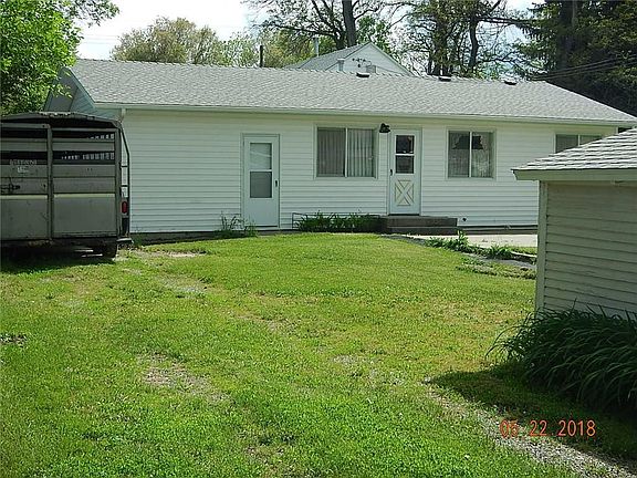 4th image of 2103 Hillner Ln