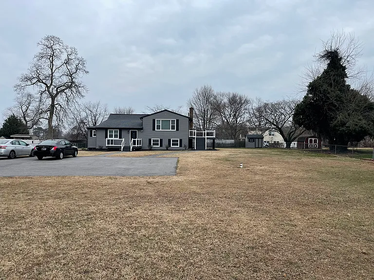 7625 Paradise Beach Rd — Photo 12