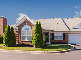 4807 Whitekirk Ct, Graymoor Devondale, KY 40222