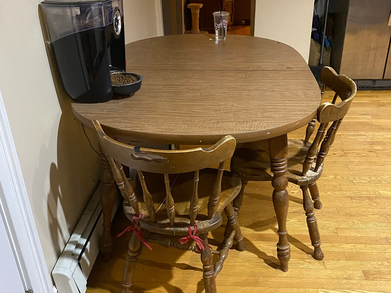 2 bed, 900 sqft, $2,200 — Photo 3