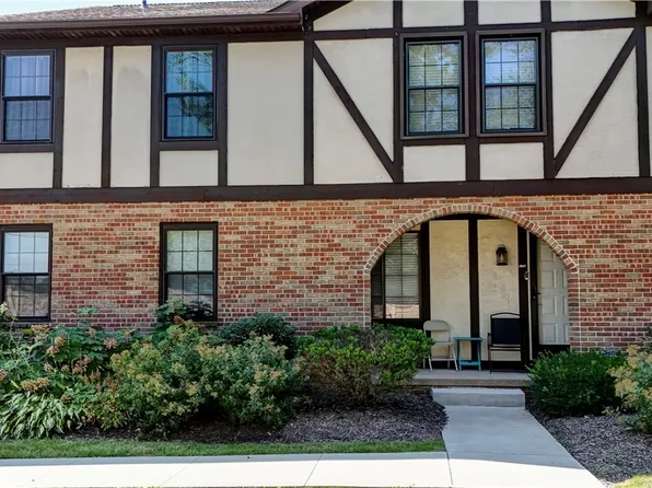 6722 Hills And Dales Rd NW, Canton, OH 44708