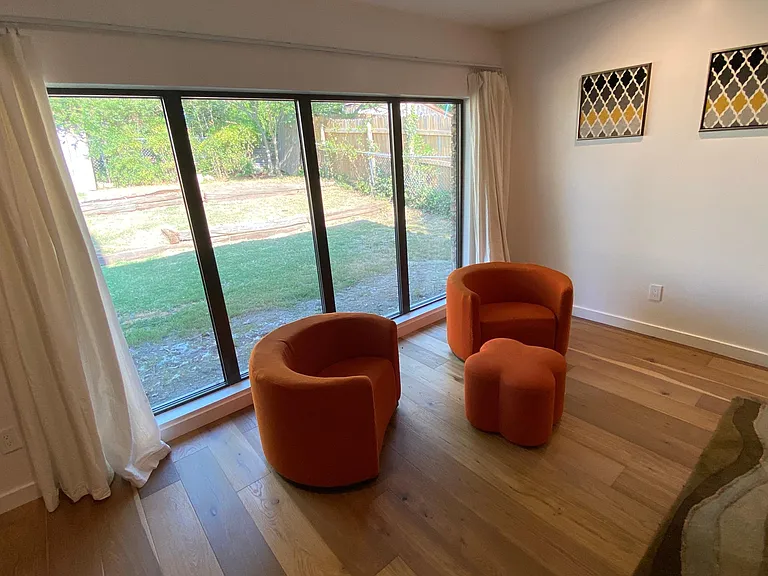 3549 S Winston Ave — Photo 4