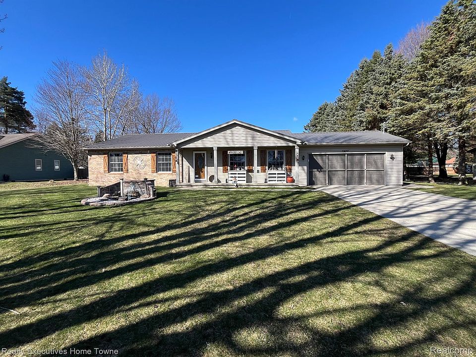 1st image of 3877 Estates Dr