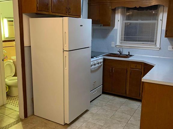 4th image of 1600 Magee Ave Floor 1