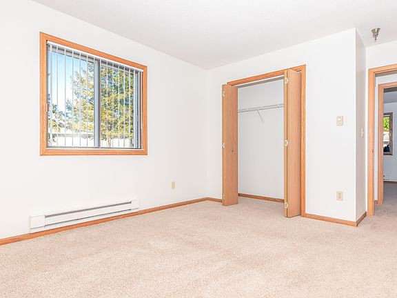 5th image of 931 41st St NW #11504989