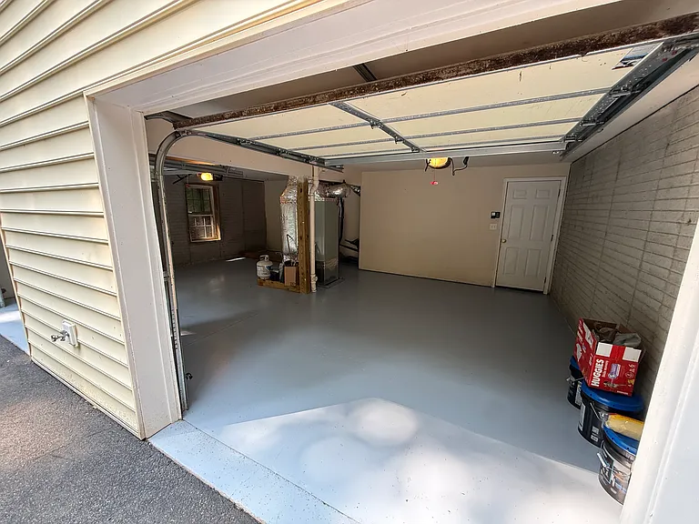305 E Monacan Dr — Photo 15