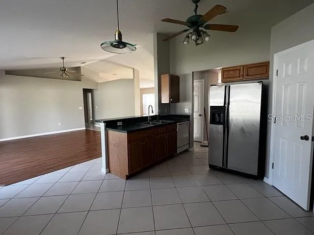 17 Eastgate Ln — Photo 10