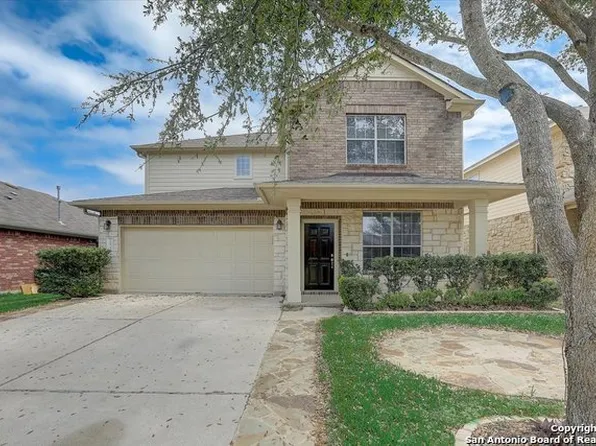 215 Mystic Shadow Ln, Buda, TX 78610