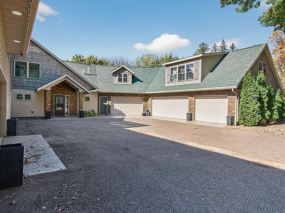 5th image of 9805 Sharon Pl NW