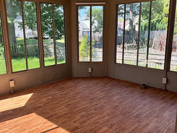 3rd image of 8553 Wildomar Ave