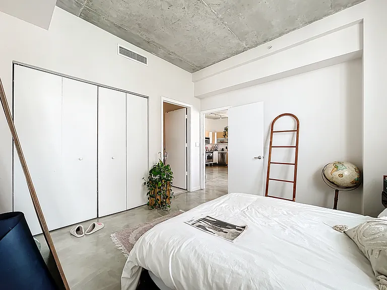 234 NE 3rd St #1901 — Photo 1