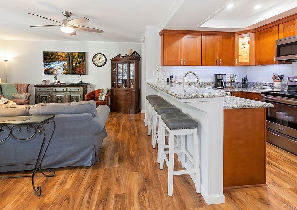 1st image of 4113 Apricot Dr #4113