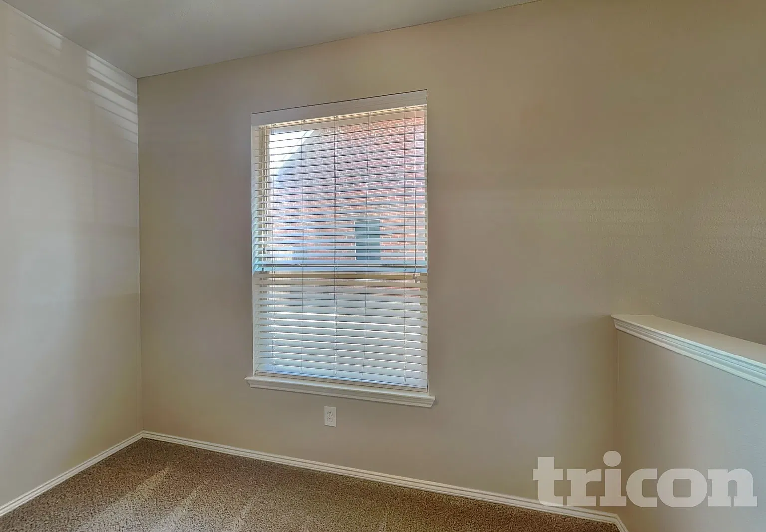 5856 Mount Plymouth Point Fort Worth TX — Photo 4