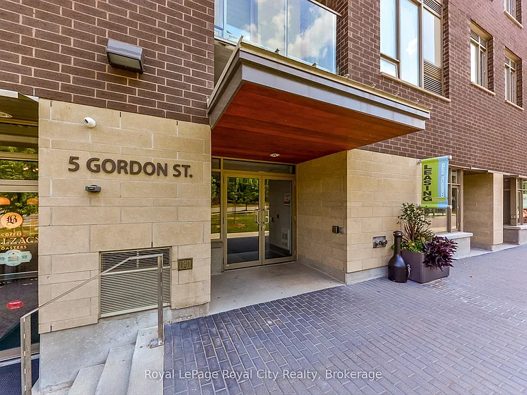 5 Gordon St #211 — Photo 10