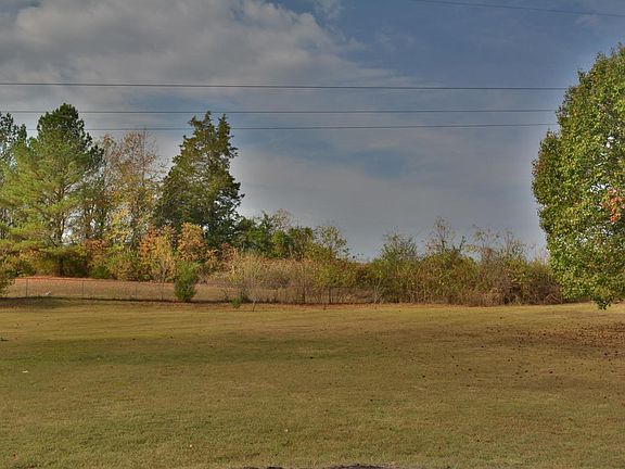 2nd image of 2498 Crosspark Dr