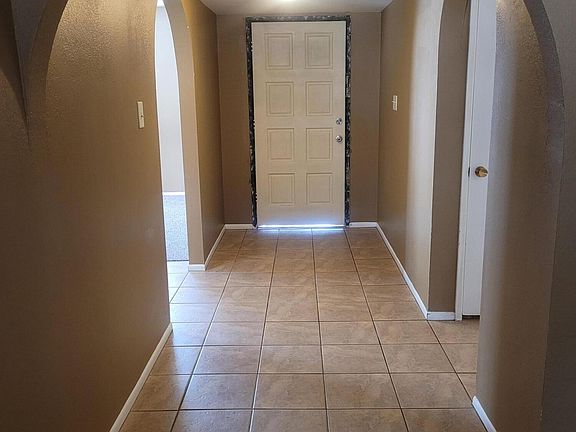 3rd image of 1309 CARMELITA Drive