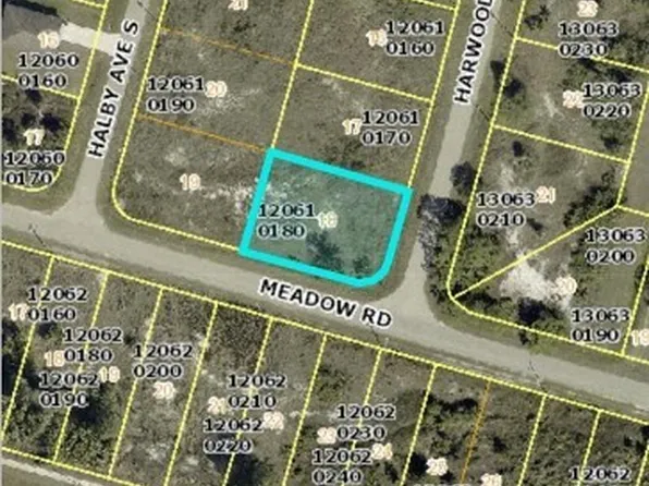 1072 Harwood Ave S, Lehigh Acres, FL 33974