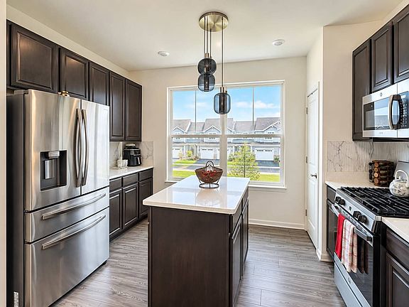 5th image of 2701 Martini St