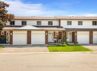2380 Bromsgrove Rd #26, Mississauga, ON L5J4E6