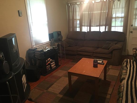 5th image of 1622 Deep Creek Blvd