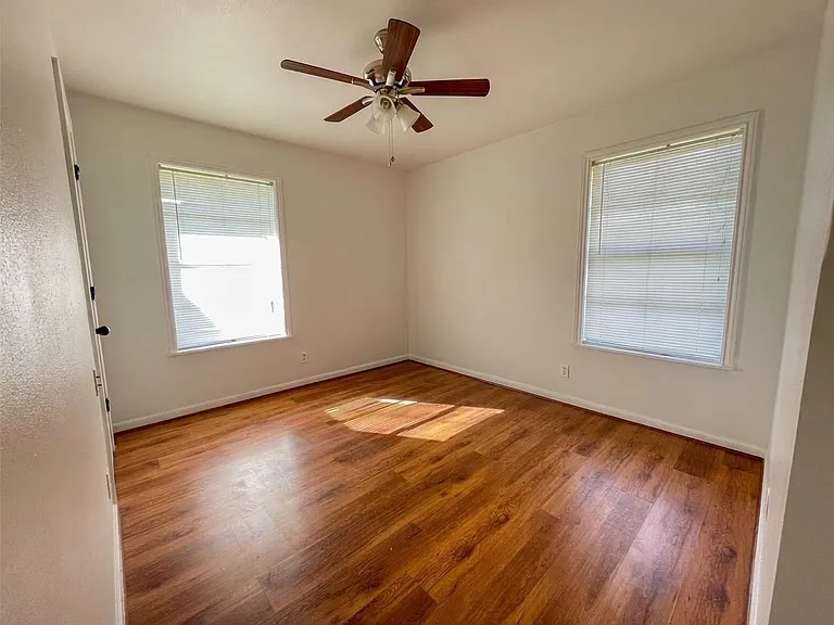 401 Anderson Rd — Photo 14