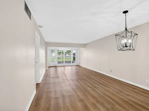 2840 SW 13th Street #103, Delray Beach, FL 33445