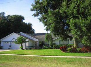 125 Oak Grove Ln, Merritt Island, FL 32952