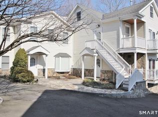 274 Valley Rd FLOOR 2, Cos Cob, CT 06807