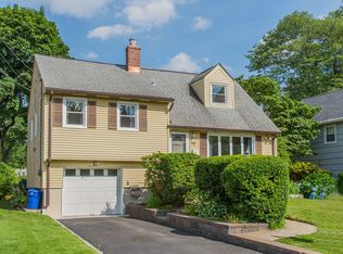 15 Highview Ter, Bloomfield, NJ 07003