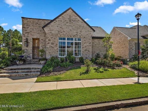 121 Andrew Jackson St, Madison, MS 39110