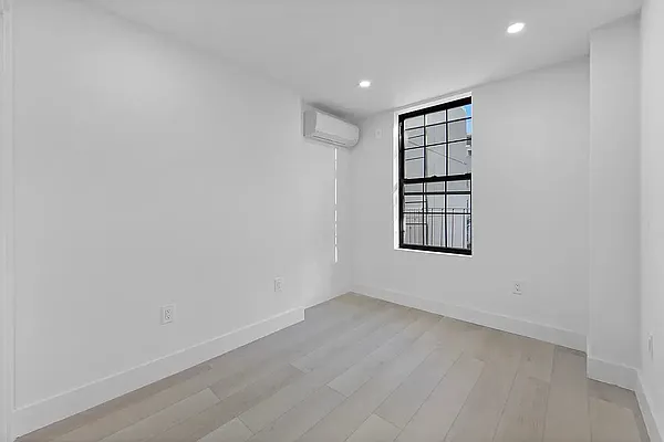 Rented by TorsX Inc | media 6