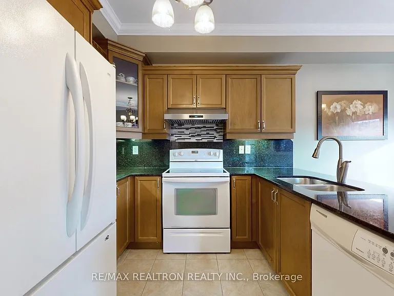 275 Peak Point Blvd — Photo 11